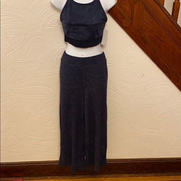 NWT Splendid Ribbed Haci Cropped Athleisure Capri - Picture 2 of 10